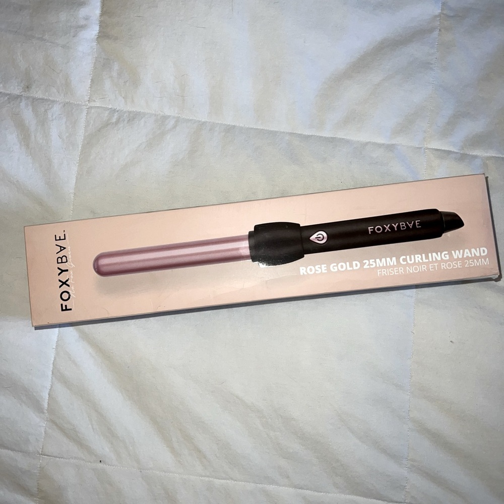FoxyBae curling wand